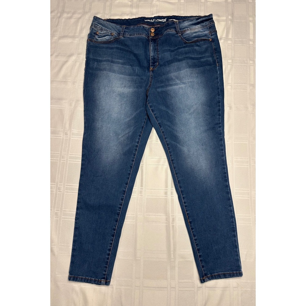 WallFlower Jeans Women 22W Blue Flirty Curvy High Rise Skinny WBM116700 Denim